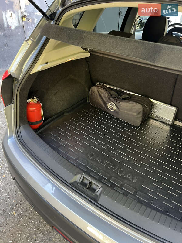 Позашляховик / Кросовер Nissan Qashqai 2011 в Дніпрі