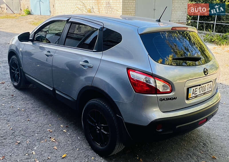 Позашляховик / Кросовер Nissan Qashqai 2011 в Дніпрі