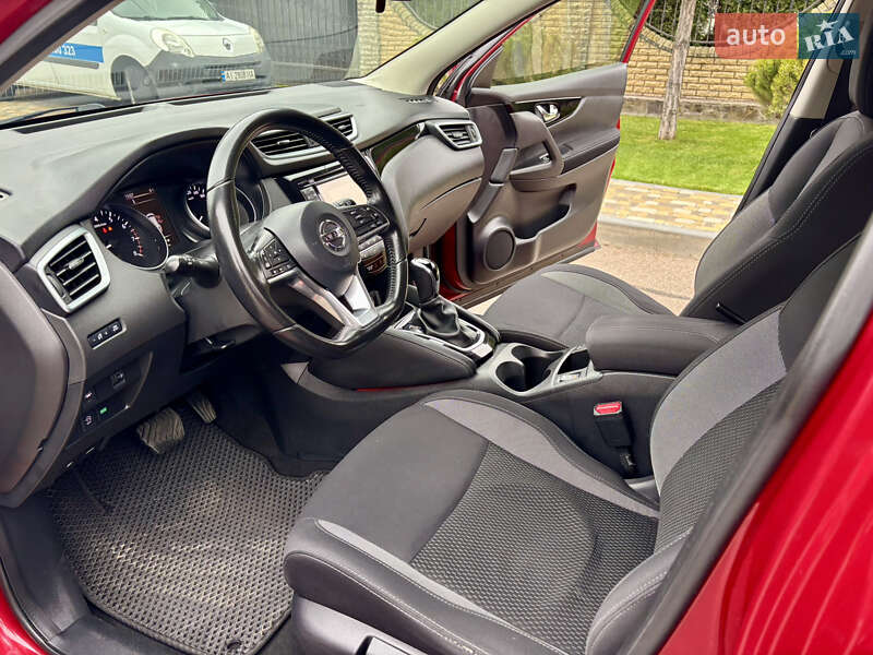 Внедорожник / Кроссовер Nissan Qashqai 2017 в Киеве