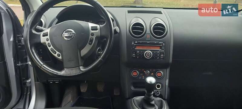 Внедорожник / Кроссовер Nissan Qashqai 2010 в Ровно