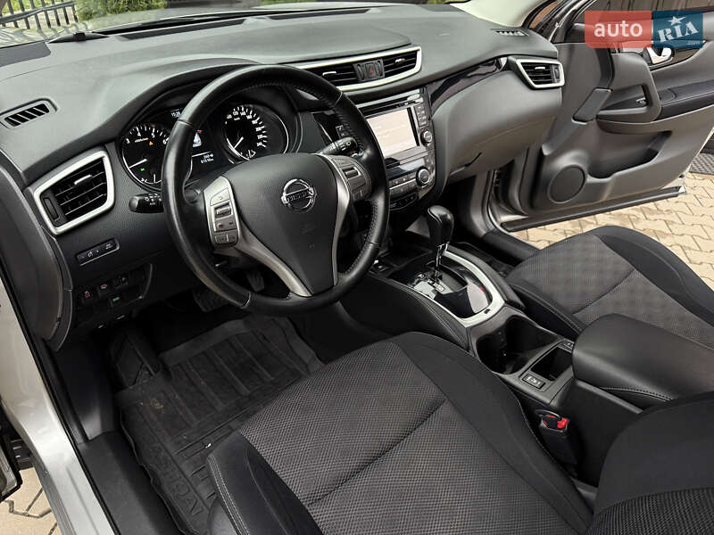 Внедорожник / Кроссовер Nissan Qashqai 2015 в Киеве