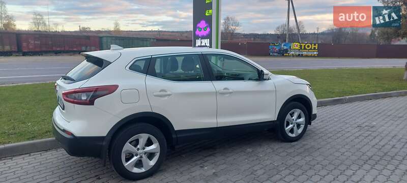 Внедорожник / Кроссовер Nissan Qashqai 2021 в Надворной