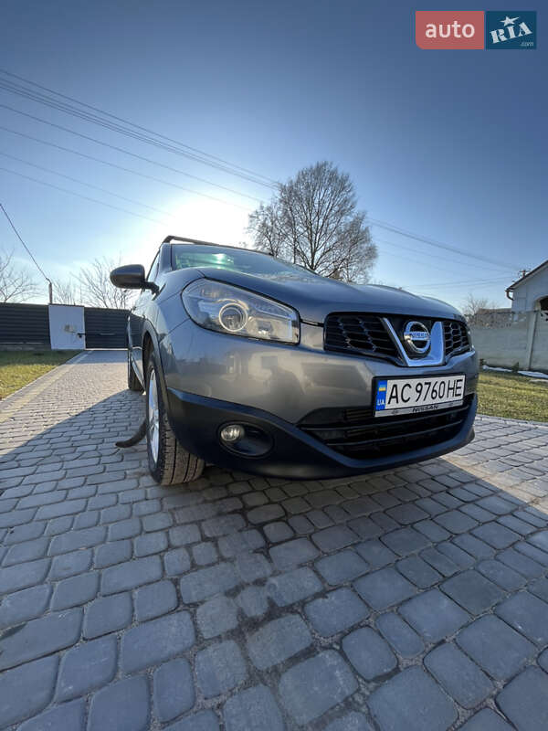 Позашляховик / Кросовер Nissan Qashqai 2011 в Турійську
