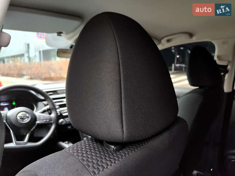 Внедорожник / Кроссовер Nissan Qashqai 2019 в Киеве