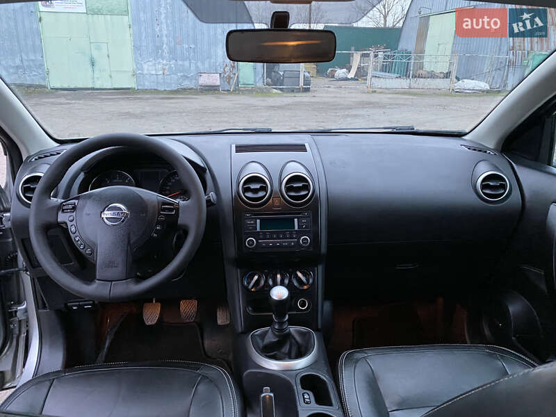 Внедорожник / Кроссовер Nissan Qashqai 2012 в Ровно фото 13 Внедорожник / Кроссовер Nissan Qashqai 2012 в Ровно