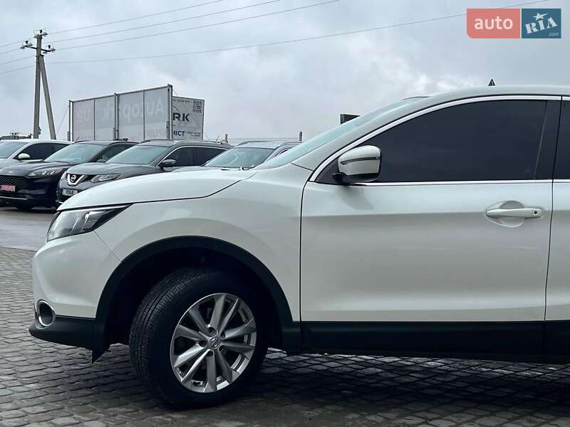 Внедорожник / Кроссовер Nissan Qashqai 2017 в Львове фото 4 Внедорожник / Кроссовер Nissan Qashqai 2017 в Львове