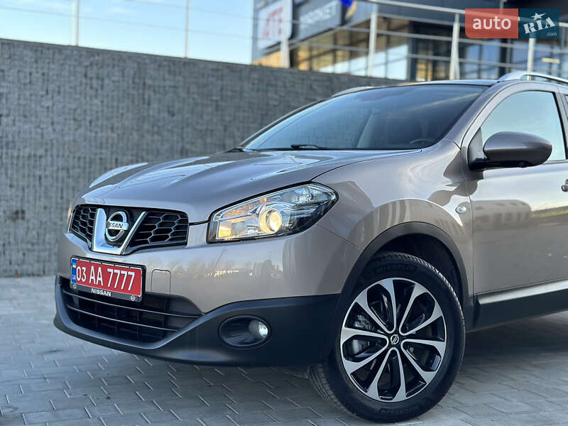 Внедорожник / Кроссовер Nissan Qashqai 2012 в Луцке фото 5 Внедорожник / Кроссовер Nissan Qashqai 2012 в Луцке