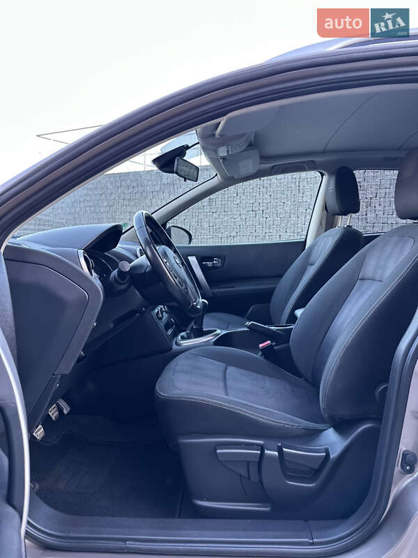 Внедорожник / Кроссовер Nissan Qashqai 2012 в Луцке фото 33 Внедорожник / Кроссовер Nissan Qashqai 2012 в Луцке