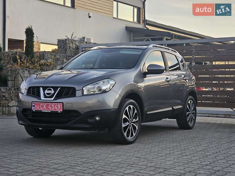 Внедорожник / Кроссовер Nissan Qashqai 2013 в Стрые фото Внедорожник / Кроссовер Nissan Qashqai 2013 в Стрые