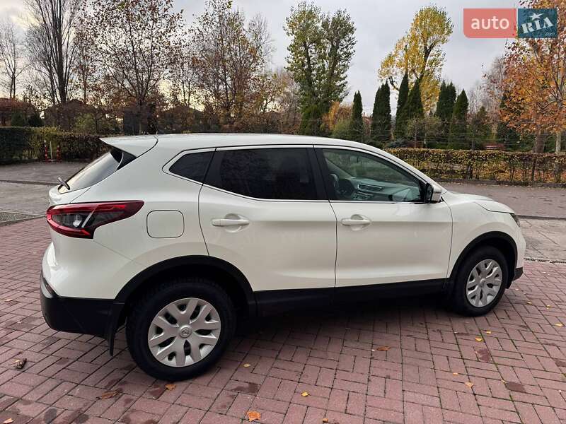Внедорожник / Кроссовер Nissan Qashqai 2018 в Днепре