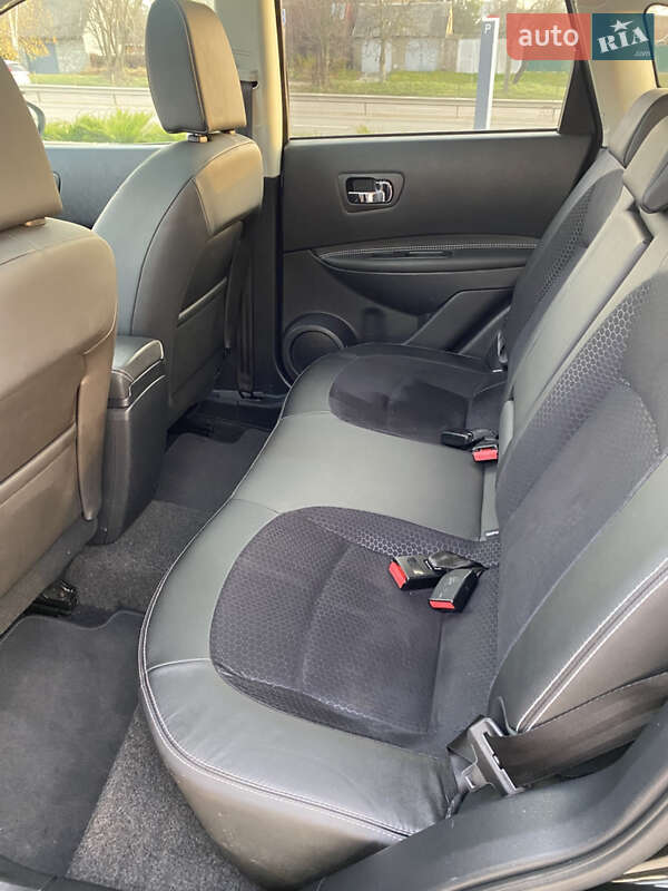 Внедорожник / Кроссовер Nissan Qashqai 2013 в Ровно