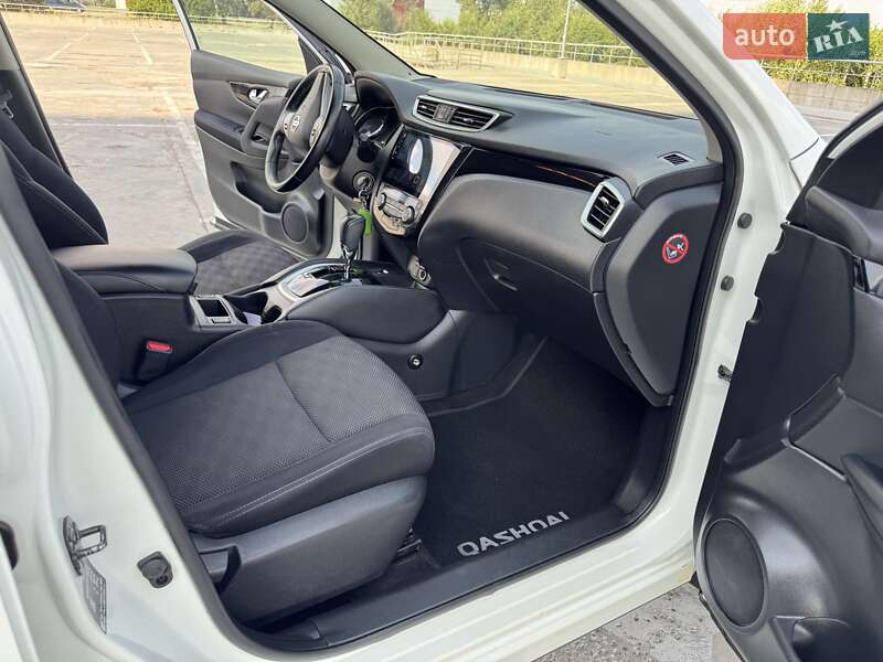 Внедорожник / Кроссовер Nissan Qashqai 2016 в Киеве фото 30 Внедорожник / Кроссовер Nissan Qashqai 2016 в Киеве