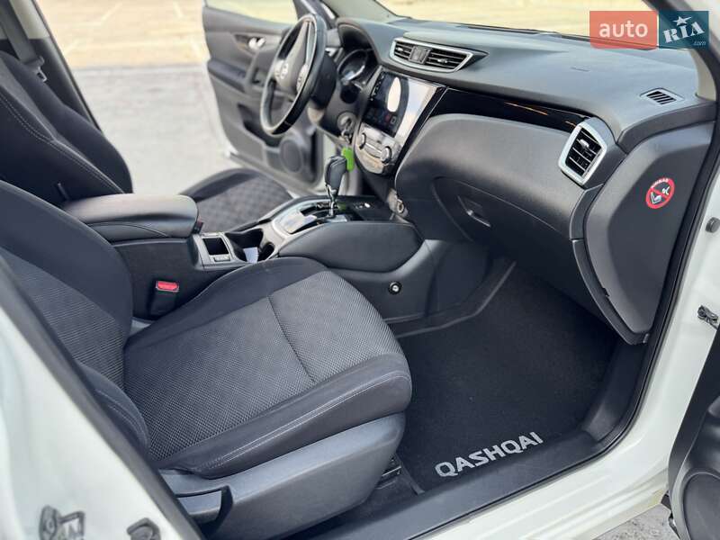 Внедорожник / Кроссовер Nissan Qashqai 2016 в Киеве фото 35 Внедорожник / Кроссовер Nissan Qashqai 2016 в Киеве