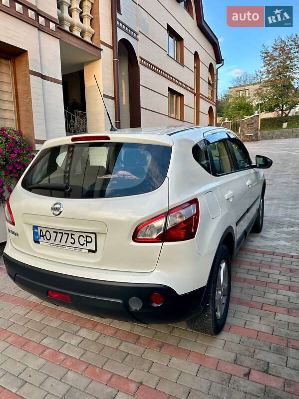 Внедорожник / Кроссовер Nissan Qashqai 2013 в Солотвине фото 4 Внедорожник / Кроссовер Nissan Qashqai 2013 в Солотвине