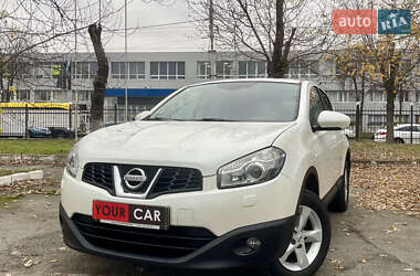 Внедорожник / Кроссовер Nissan Qashqai 2013 в Киеве