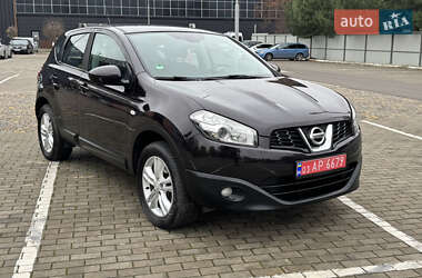 Внедорожник / Кроссовер Nissan Qashqai 2010 в Локачах