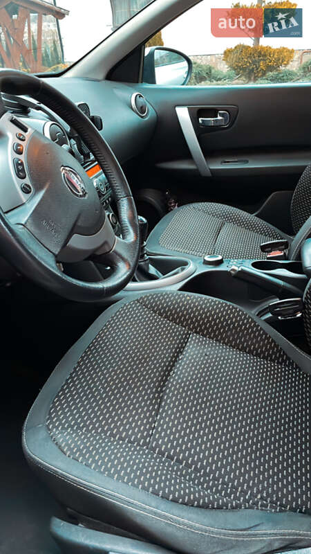 Внедорожник / Кроссовер Nissan Qashqai 2008 в Львове