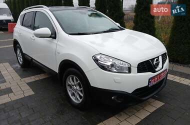 Позашляховик / Кросовер Nissan Qashqai 2010 в Кременці