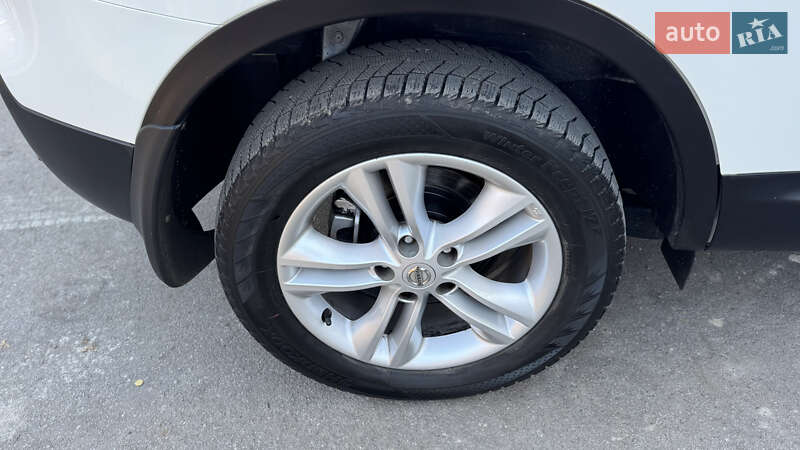 Внедорожник / Кроссовер Nissan Qashqai 2014 в Виннице