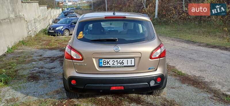 Внедорожник / Кроссовер Nissan Qashqai 2010 в Ровно фото 13 Внедорожник / Кроссовер Nissan Qashqai 2010 в Ровно