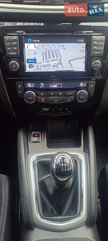Внедорожник / Кроссовер Nissan Qashqai 2015 в Староконстантинове фото 12 Внедорожник / Кроссовер Nissan Qashqai 2015 в Староконстантинове