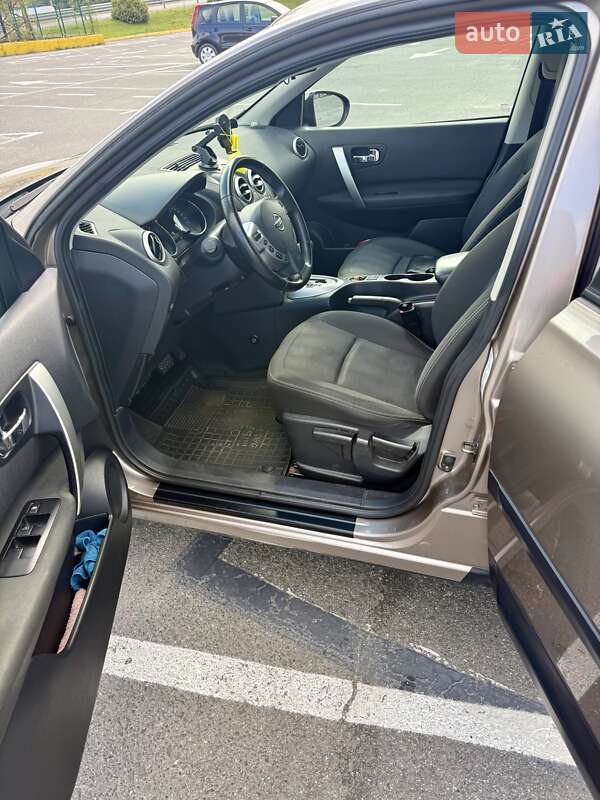 Внедорожник / Кроссовер Nissan Qashqai 2013 в Ужгороде фото 14 Внедорожник / Кроссовер Nissan Qashqai 2013 в Ужгороде