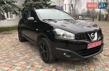 Внедорожник / Кроссовер Nissan Qashqai 2014 в Коростене
