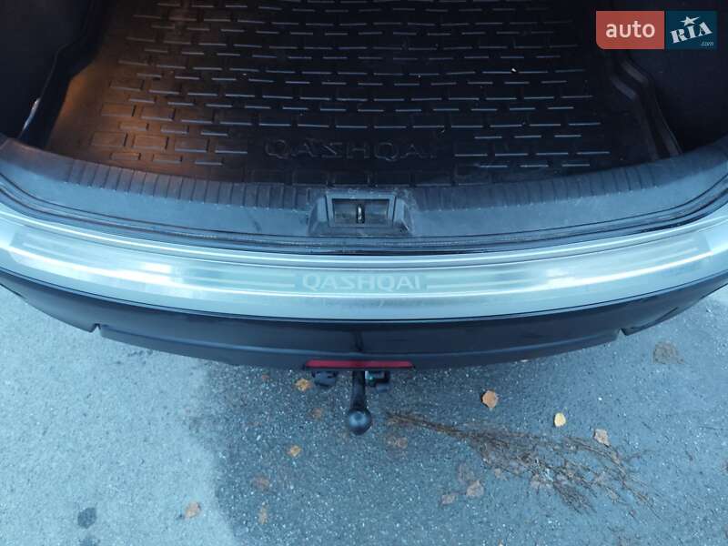 Внедорожник / Кроссовер Nissan Qashqai 2010 в Звягеле