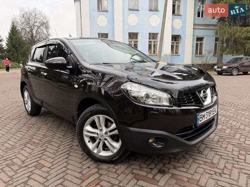 Внедорожник / Кроссовер Nissan Qashqai 2011 в Конотопе