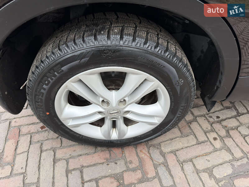 Внедорожник / Кроссовер Nissan Qashqai 2011 в Конотопе