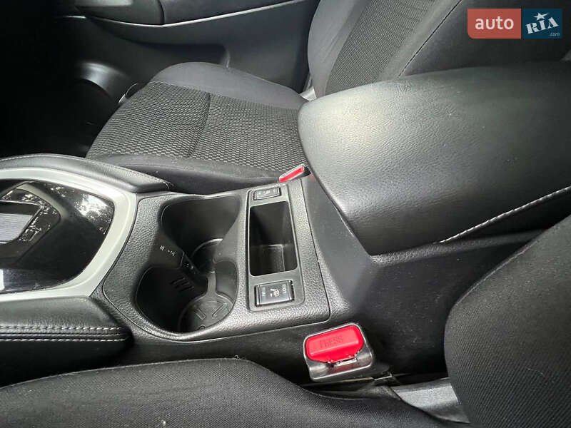 Позашляховик / Кросовер Nissan Qashqai 2017 в Києві фото 9 Позашляховик / Кросовер Nissan Qashqai 2017 в Києві