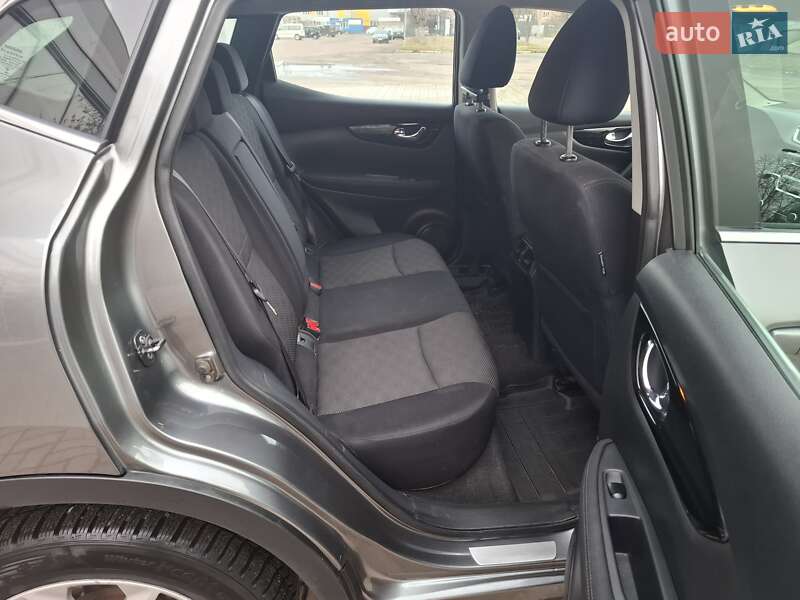 Внедорожник / Кроссовер Nissan Qashqai 2017 в Чернигове фото 12 Внедорожник / Кроссовер Nissan Qashqai 2017 в Чернигове