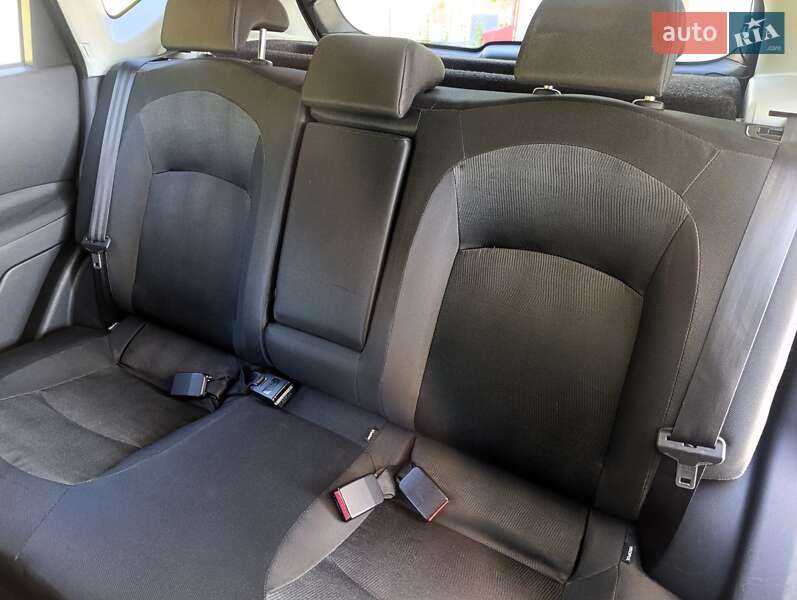 Внедорожник / Кроссовер Nissan Qashqai 2011 в Житомире фото 23 Внедорожник / Кроссовер Nissan Qashqai 2011 в Житомире