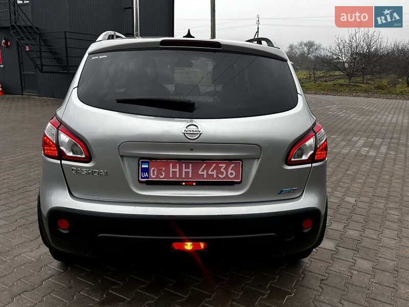 Внедорожник / Кроссовер Nissan Qashqai 2011 в Косове
