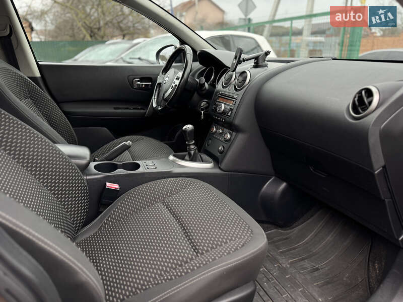 Позашляховик / Кросовер Nissan Qashqai 2009 в Бердичеві фото 35 Позашляховик / Кросовер Nissan Qashqai 2009 в Бердичеві