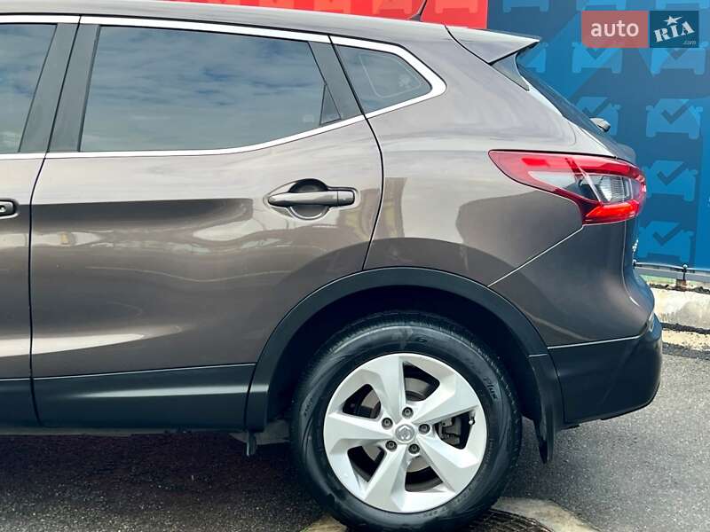 Внедорожник / Кроссовер Nissan Qashqai 2018 в Киеве