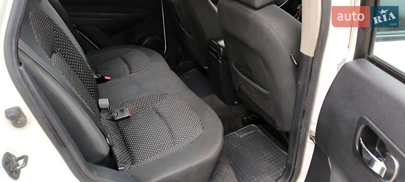 Внедорожник / Кроссовер Nissan Qashqai 2009 в Решетиловке фото 8 Внедорожник / Кроссовер Nissan Qashqai 2009 в Решетиловке