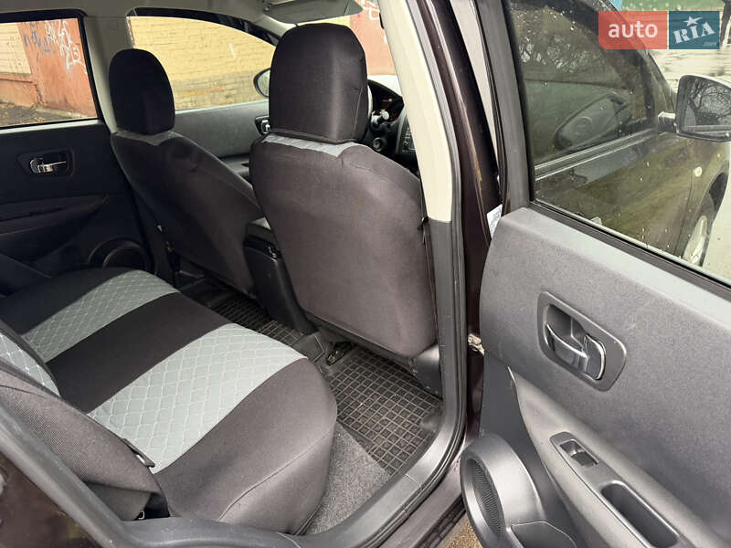 Внедорожник / Кроссовер Nissan Qashqai 2011 в Конотопе