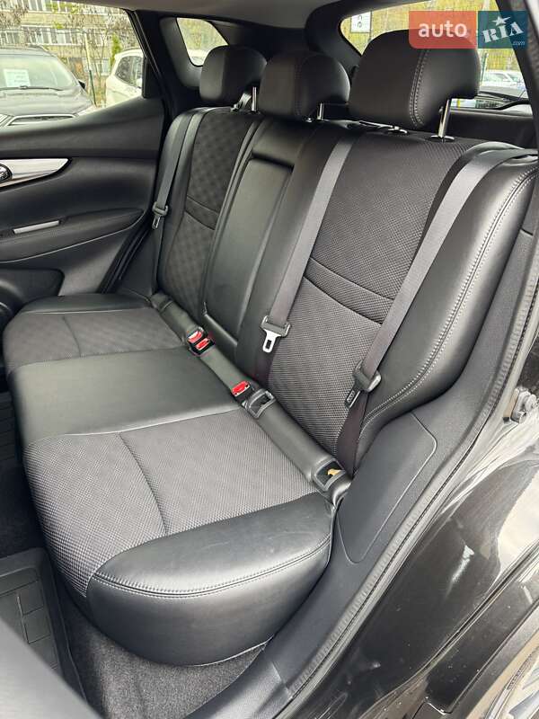 Внедорожник / Кроссовер Nissan Qashqai 2014 в Сумах