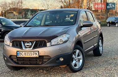 Позашляховик / Кросовер Nissan Qashqai 2011 в Стрию
