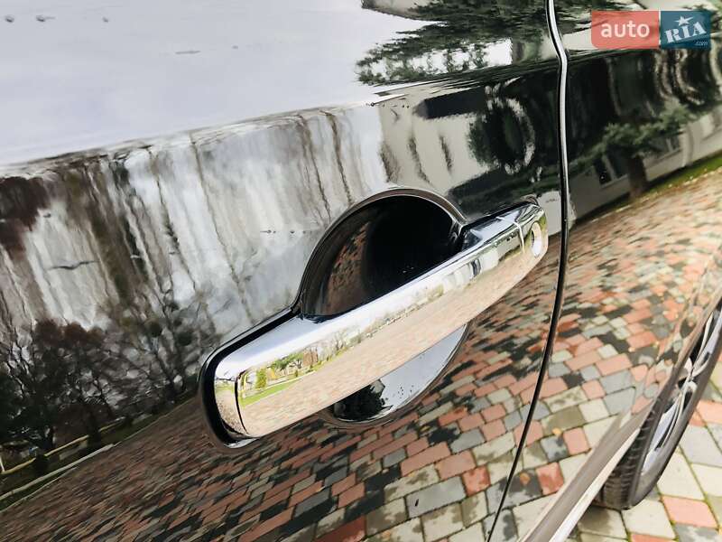 Позашляховик / Кросовер Nissan Qashqai 2012 в Житомирі