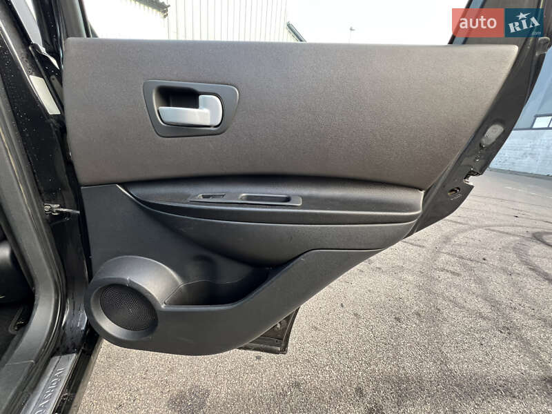 Внедорожник / Кроссовер Nissan Qashqai 2007 в Киеве