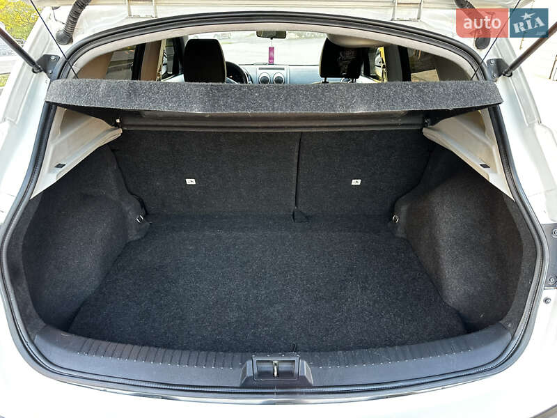 Внедорожник / Кроссовер Nissan Qashqai 2010 в Кицмани