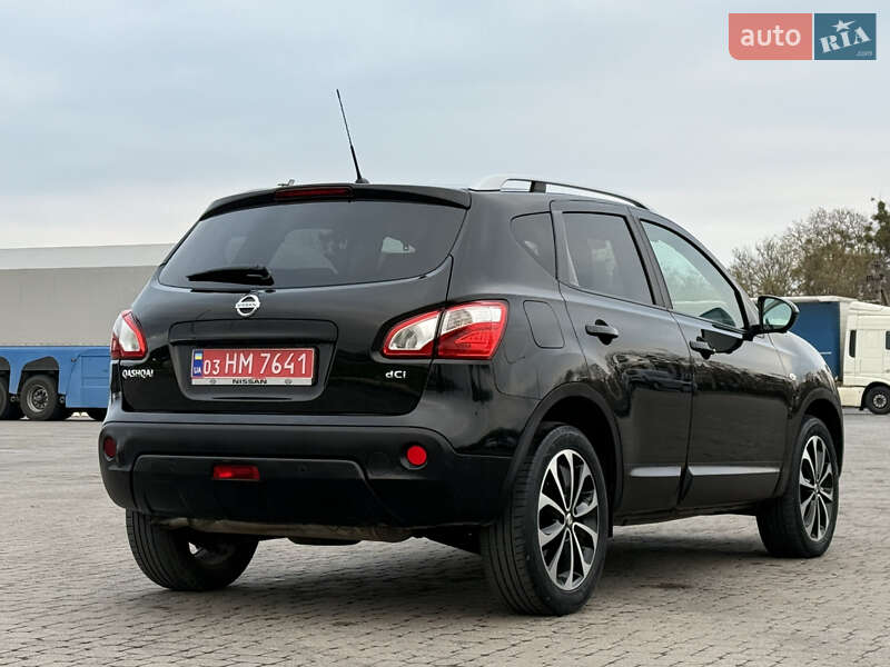Внедорожник / Кроссовер Nissan Qashqai 2013 в Бродах
