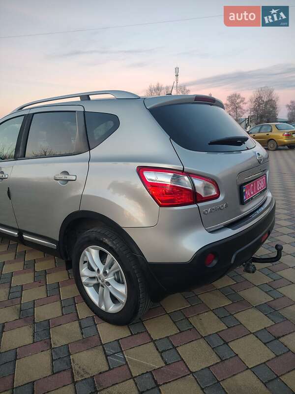 Внедорожник / Кроссовер Nissan Qashqai 2012 в Гайсине