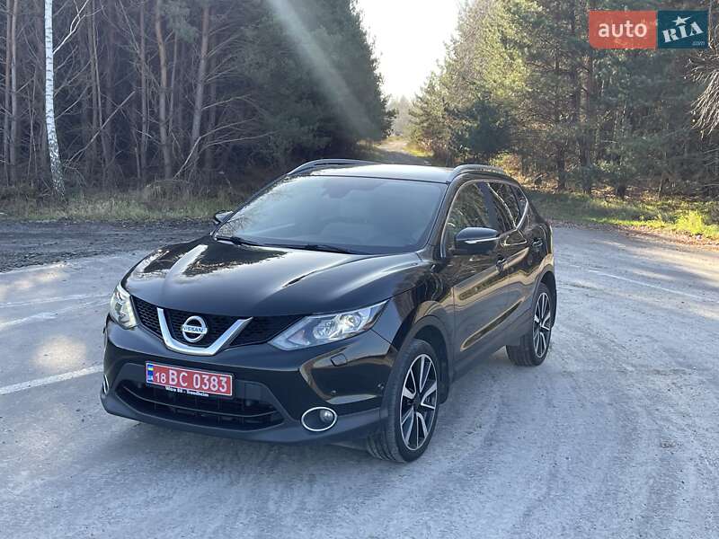 Внедорожник / Кроссовер Nissan Qashqai 2014 в Луцке фото 12 Внедорожник / Кроссовер Nissan Qashqai 2014 в Луцке