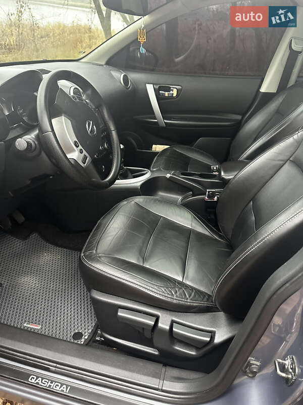 Внедорожник / Кроссовер Nissan Qashqai 2007 в Александрие фото 6 Внедорожник / Кроссовер Nissan Qashqai 2007 в Александрие
