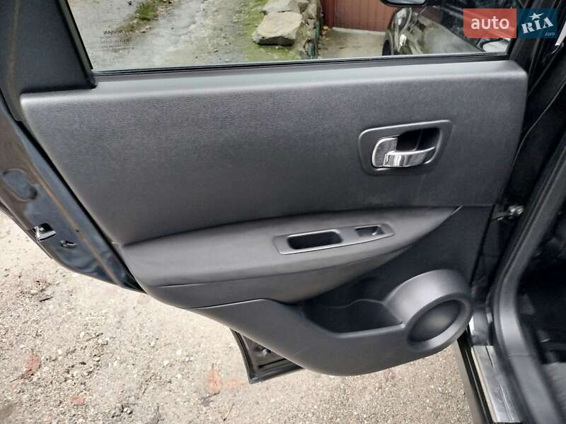 Внедорожник / Кроссовер Nissan Qashqai 2007 в Запорожье