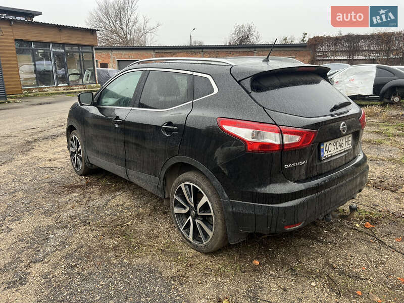 Позашляховик / Кросовер Nissan Qashqai 2016 в Харкові