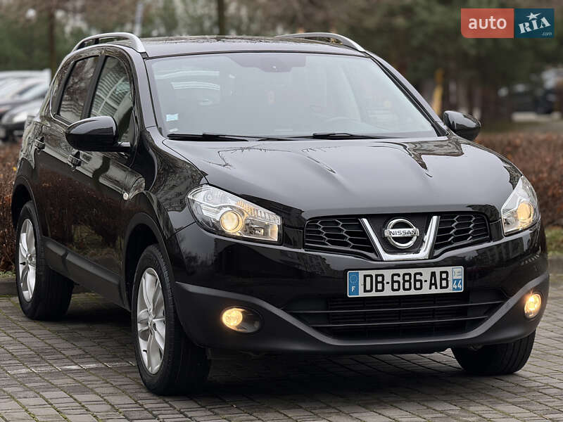 Внедорожник / Кроссовер Nissan Qashqai 2013 в Ивано-Франковске